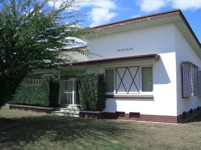 3 BRM HOME + OFFICE or RUN A BUSINESS Picture 3 BRM HOME + OFFICE or RUN A BUSINESS Picture