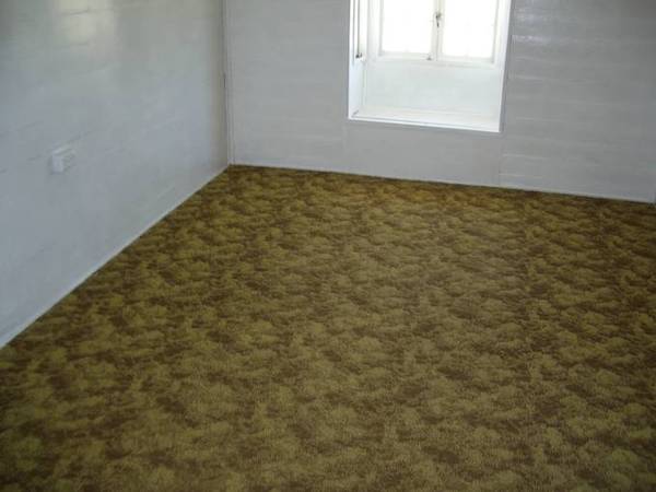 QUIET CENTRAL LOCATION Picture QUIET CENTRAL LOCATION Picture