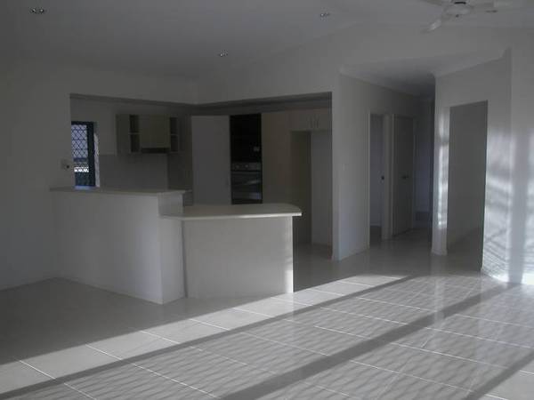 NEAT FOUR BEDROOM HOME Picture NEAT FOUR BEDROOM HOME Picture