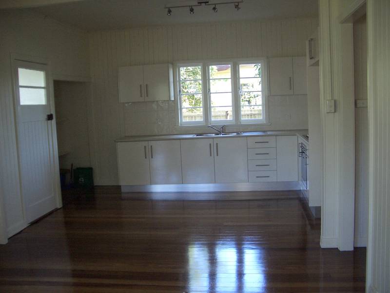 What A Massive Renovation!!!!! Picture 3