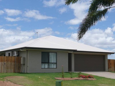 BEAT THE HEAT THIS SUMMER - FULLY AIR-CONDITIONED 4 BEDROOM HOME Picture