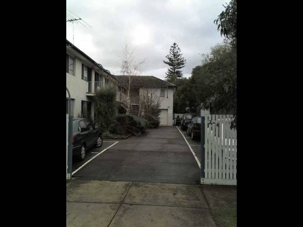 Quiet, Central Location! Picture 1