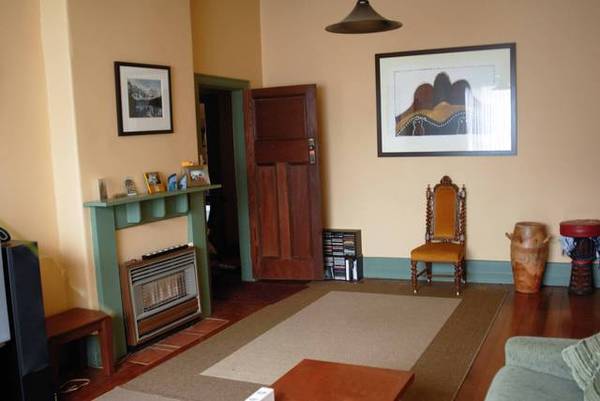 Beautifully presented period home in a lovely quiet treelined street... Picture