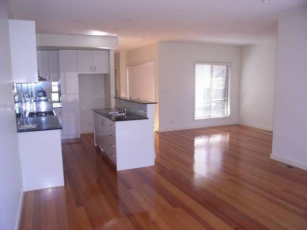 MODERN, CONVENIENT LOCATION Picture MODERN, CONVENIENT LOCATION Picture