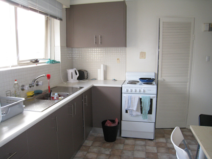 Apartment In Convenient Location Picture