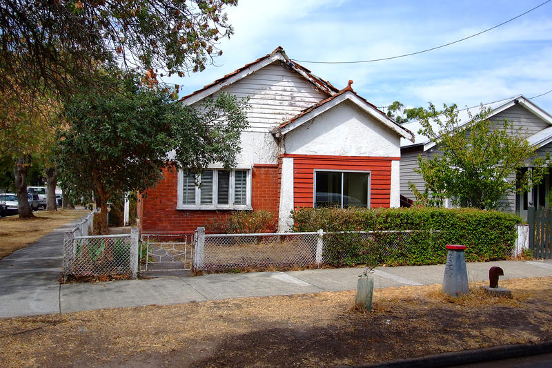 Pull Down & Build Your Dream Home! Picture 3