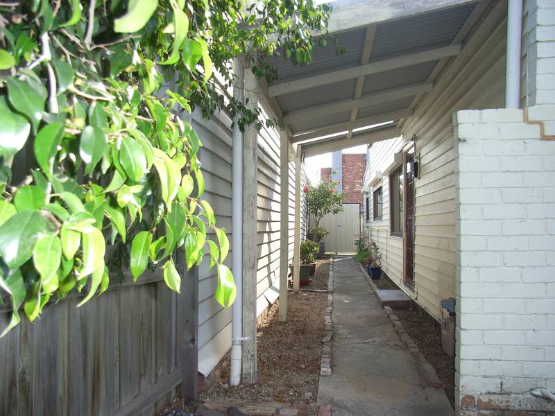 Neat & Tidy, Great Location Picture