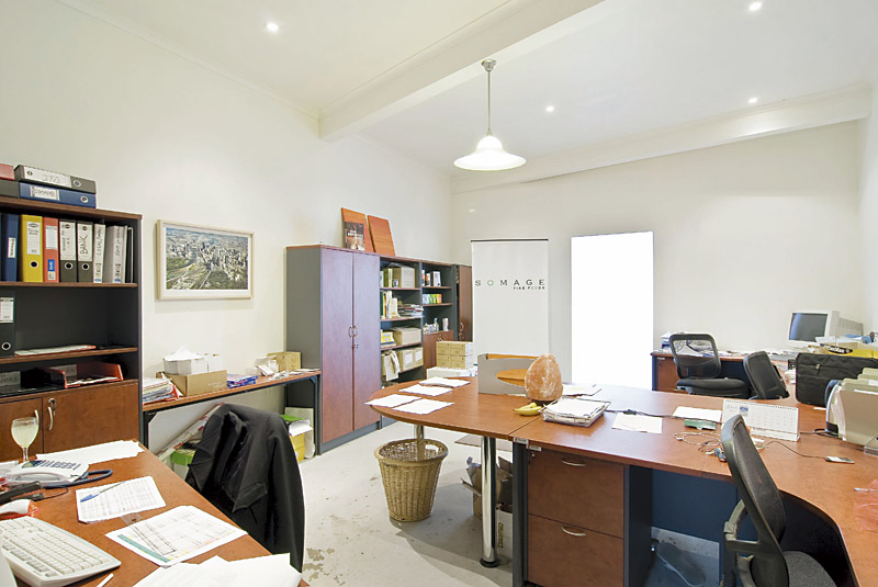 Outstanding Investment Opportunity! Picture 3