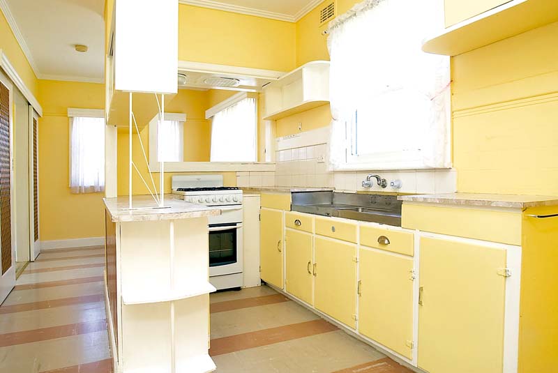 Ideal Family Home Picture 2