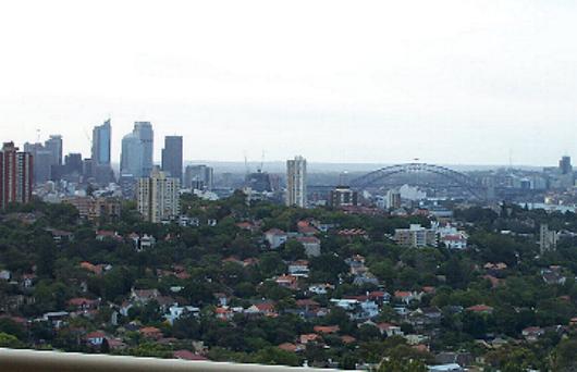 SPACIOUS, 2 BEDROOM SECURITY APARTMENT WITH AMAZING HARBOUR VIEWS Picture SPACIOUS, 2 BEDROOM SECURITY APARTMENT WITH AMAZING HARBOUR VIEWS Picture