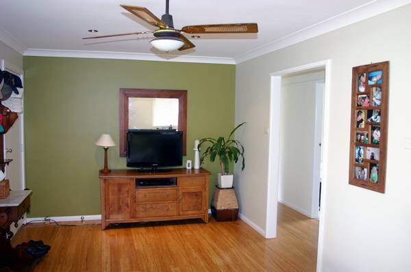 First Home ALERT! Picture 3