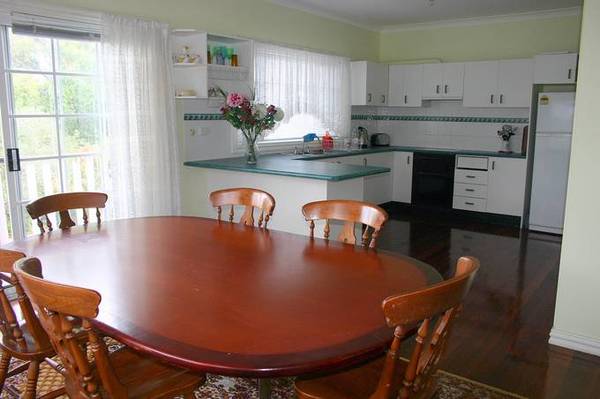 Large family home available NOW! Picture Large family home available NOW! Picture