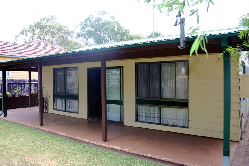 Opportunity for First Home Buyers or Investors Picture 2