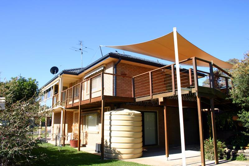 LAKESIDE VISTA Picture 2