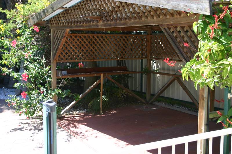 Lovely Home with Inground POOL Picture Lovely Home with Inground POOL Picture