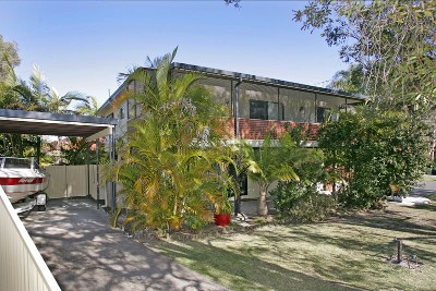 'The Lake House' Picture