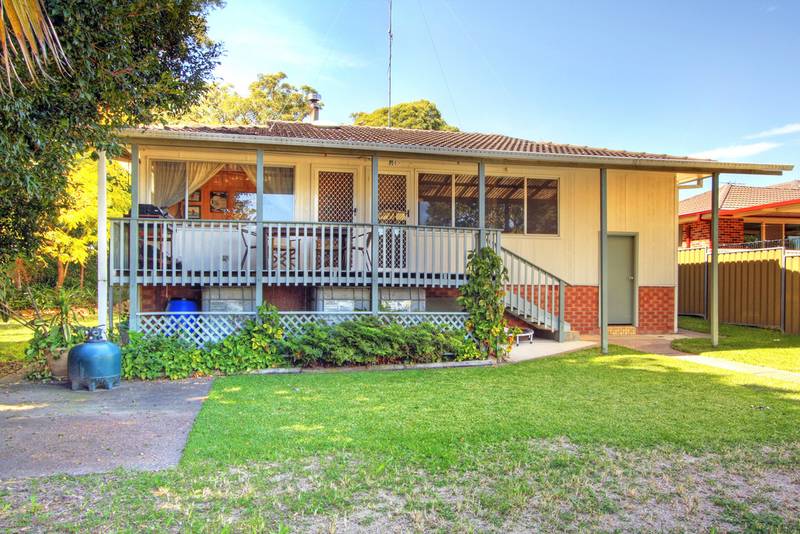 Lake Macquarie Waterfront - Over 3,000m2 Picture 3