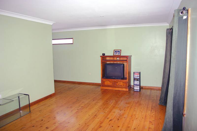 Charm & Character Picture 3