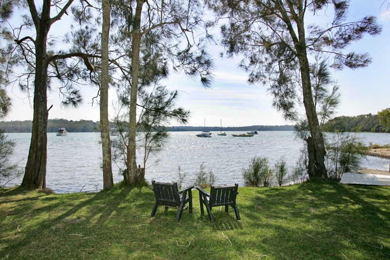 Absolute Waterfront Picture 1