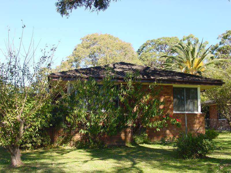 Cottage by the Sea Picture 1