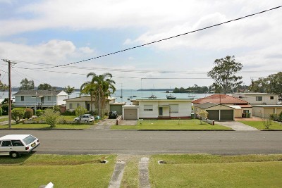 Views of Lake Macquarie Picture