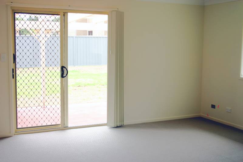 Brand New & Spacious Family Home - NOW AVAILABLE Picture 3