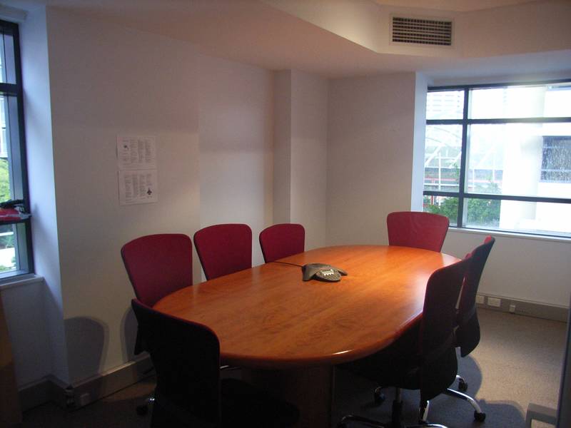 Large Office Space Picture 2