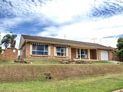 Second Shower & Toilet in Garage Picture