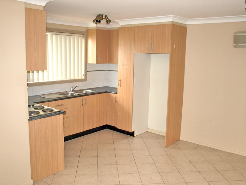 Set Back For Privacy Picture 2