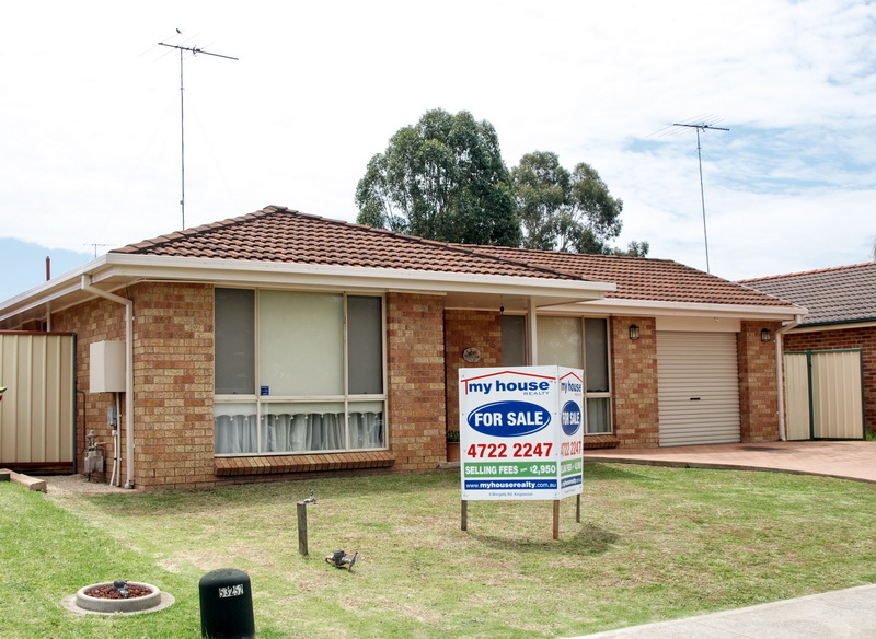 Great home - won't last long on the market. Picture 2