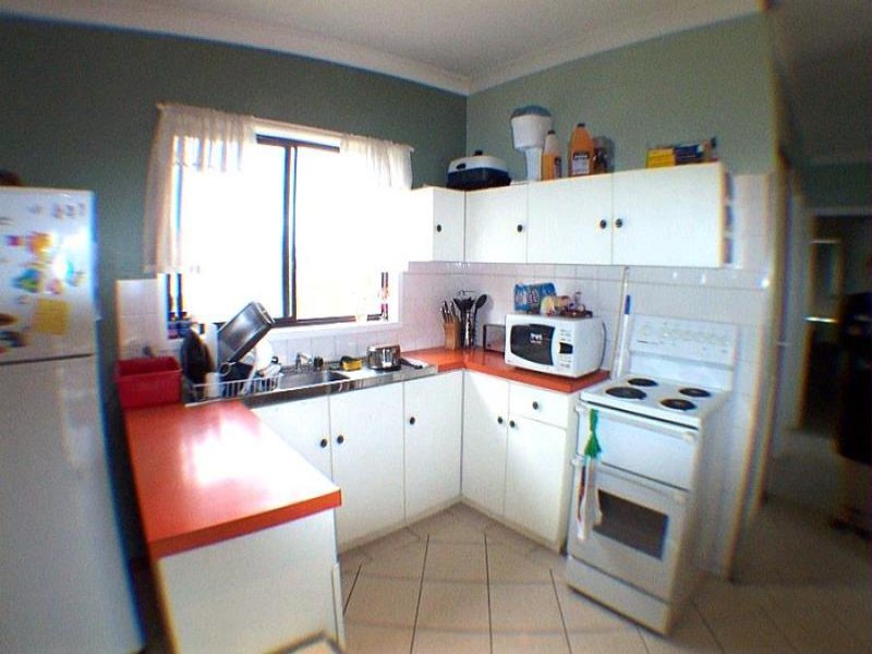 HEAD FOR THE COAST Picture 3