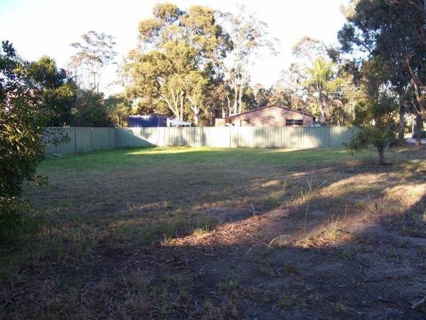 Private & Peaceful Vacant Land Picture 2
