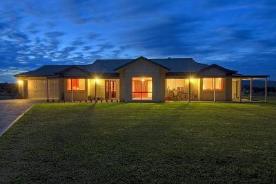 CUSTOM BUILT QUALITY Picture 1