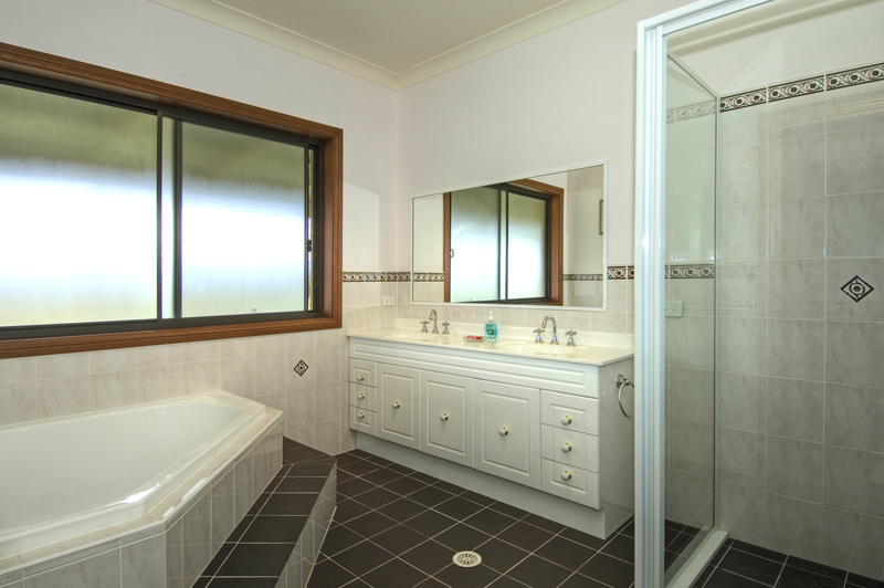 CUSTOM BUILT QUALITY Picture 2