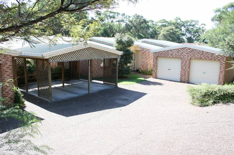 2 BEDROOM UNIT IN BOMADERRY Picture 1