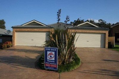 TWO HOUSES ONE TITLE Picture