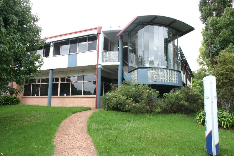 ADJACENT TO COUNCIL ADMINISTRATION CENTRE Picture 1