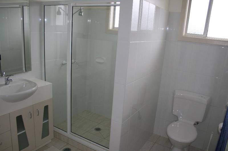 A FISHERMAN'S PARADISE Picture 2