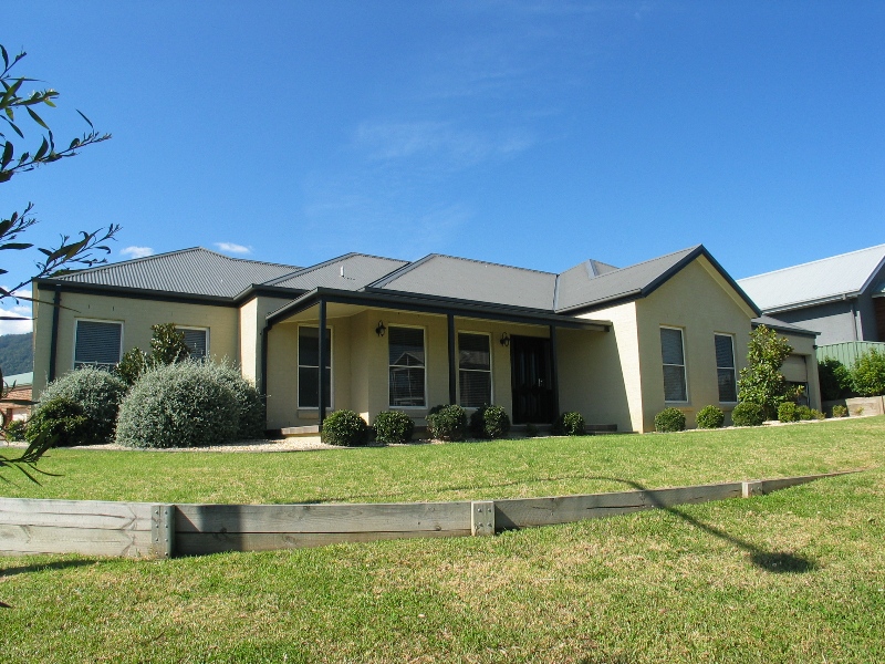 IMMACULATE HOME Picture 3