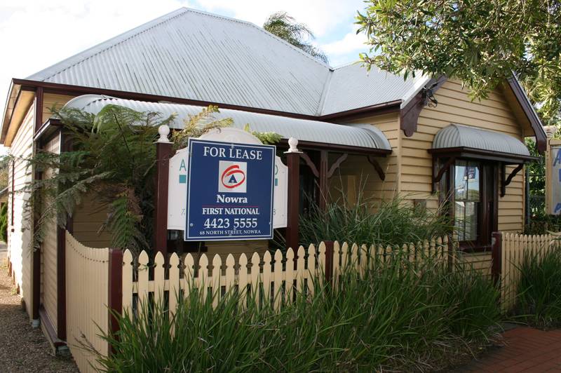 Central Office Space - Nowra CBD Picture 1