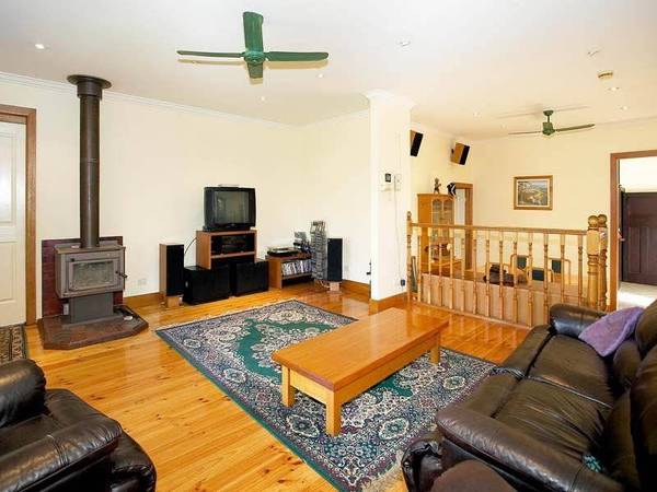 Edwardian family residence Picture 2