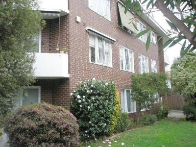 Spacious one bedroom Picture Spacious one bedroom Picture