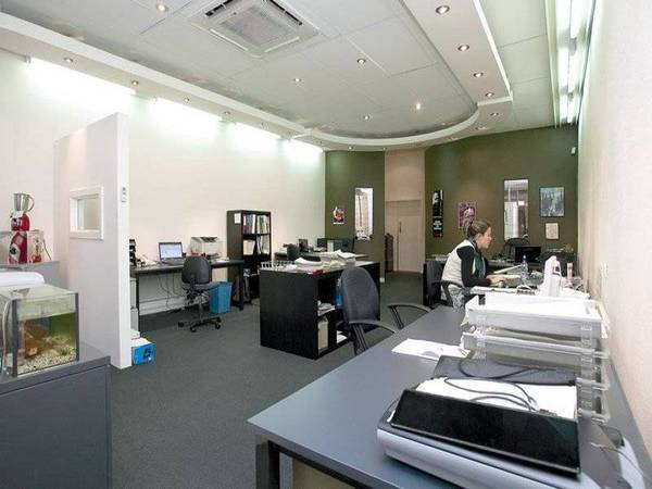 Malvern Road
lock up shop Picture 3