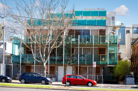 Carlton Lifestyle Picture 1