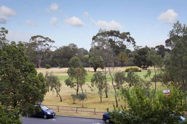 panoramic views over Royal Park Picture panoramic views over Royal Park Picture