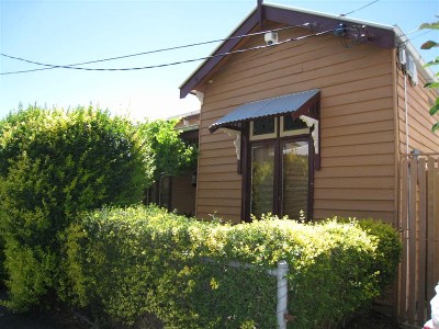 What More Could You Want.... 3br + studio period home Picture