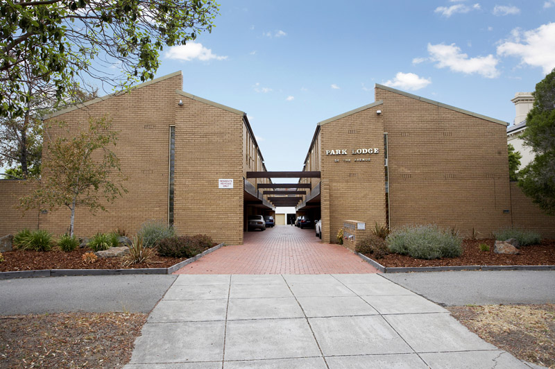 PARK LODGE' - Parkside Living Picture 1