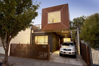 CONTEMPORARY CITY EDGE RESIDENCE SUITED TO A RANGE OF LIFESTYLES Picture