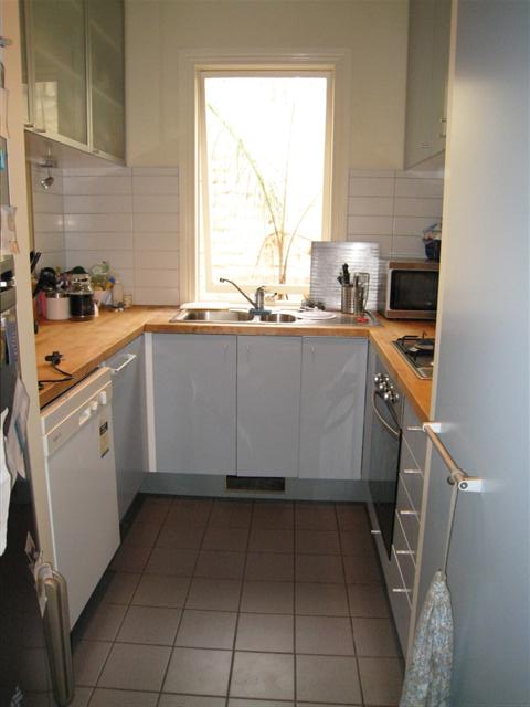 Period Charmer..in the heart of Carlton North Picture 2