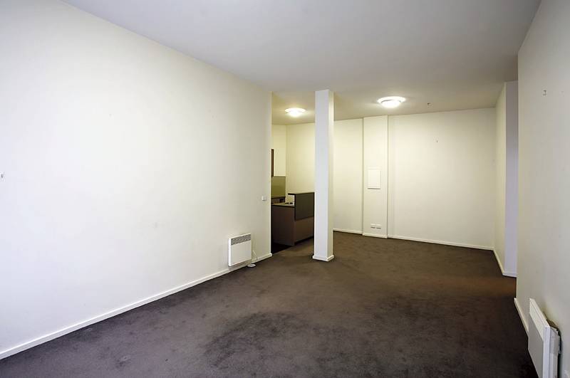 Offered in immaculate, 'as new' condition Picture 3